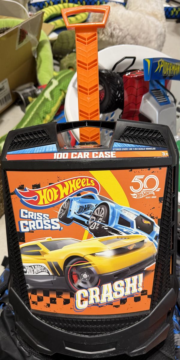 Hot Wheels Mega Bundle - Playsets + Cars