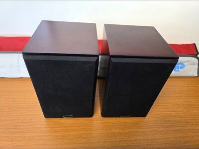 Vanatoo T1 Encore Plus powered desktop speaker