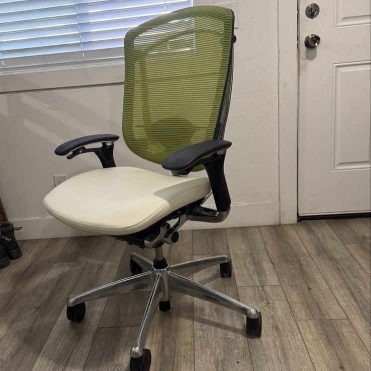 CONTESSA executive/office chair ergonomic comfort chair lime green mesh and white leather pre-owned