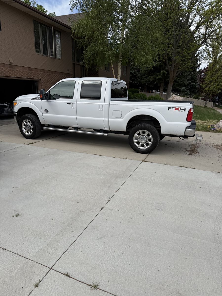 2011 Ford F-250 Super Duty Lariat