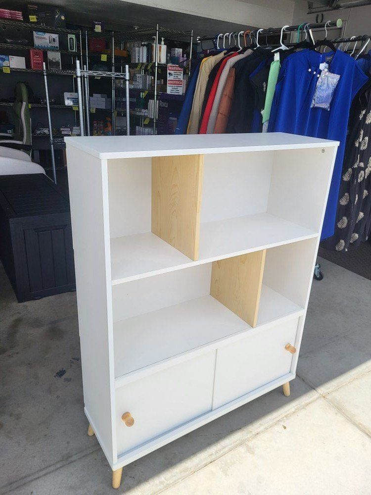 Delta Furniture* 5 Shelf Wood BookCase
