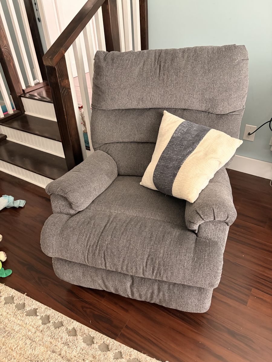 Recliner Chair – $175 OBO