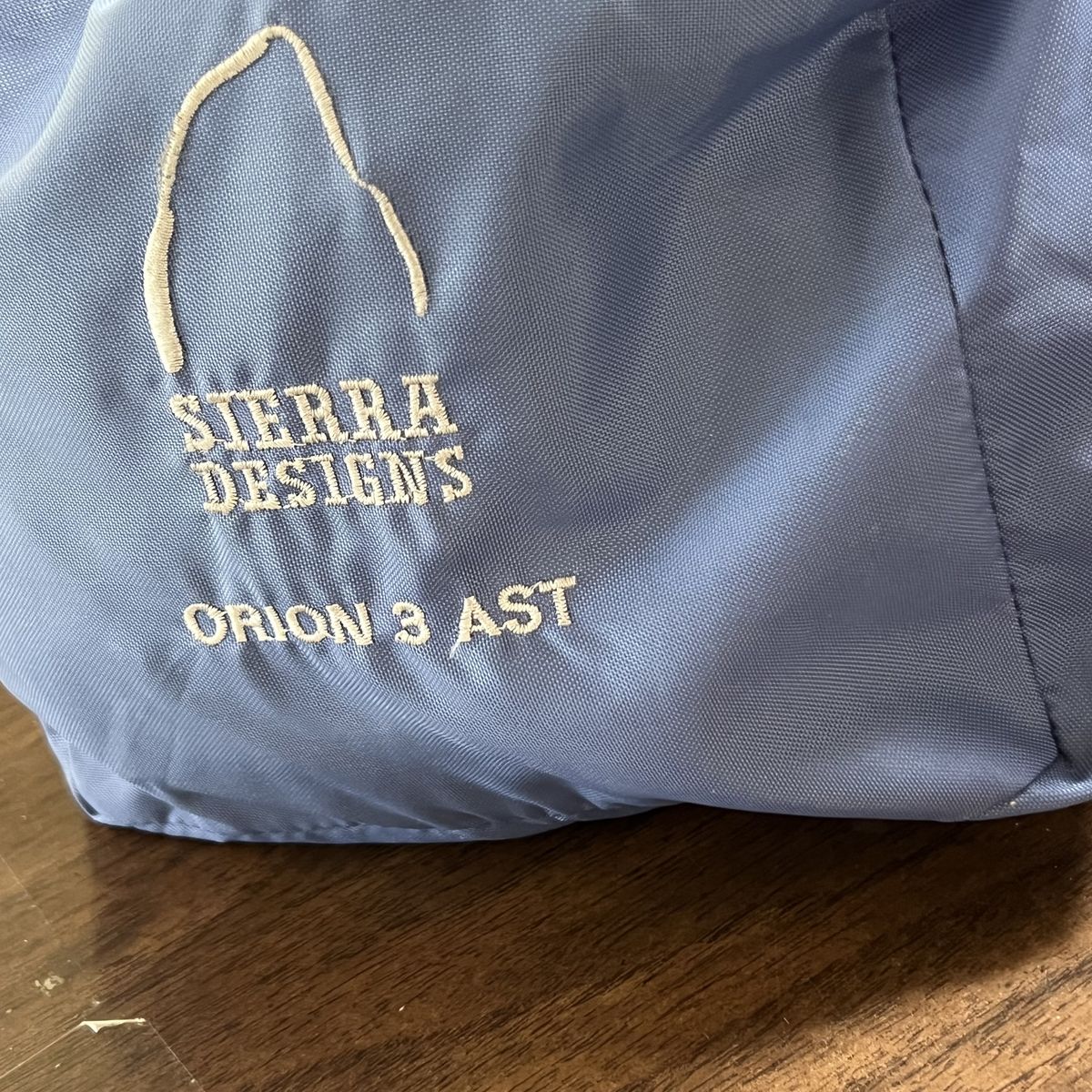 Sierra designs Orion 3 ast :3 person tent
