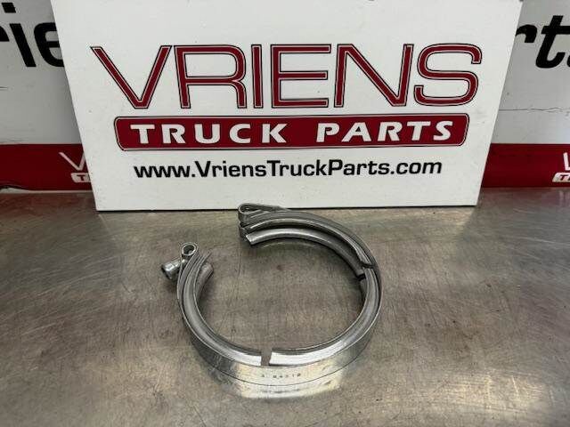 V-Band Turbocharger Clamp, Part # 3684312 VMRS 043-004-035