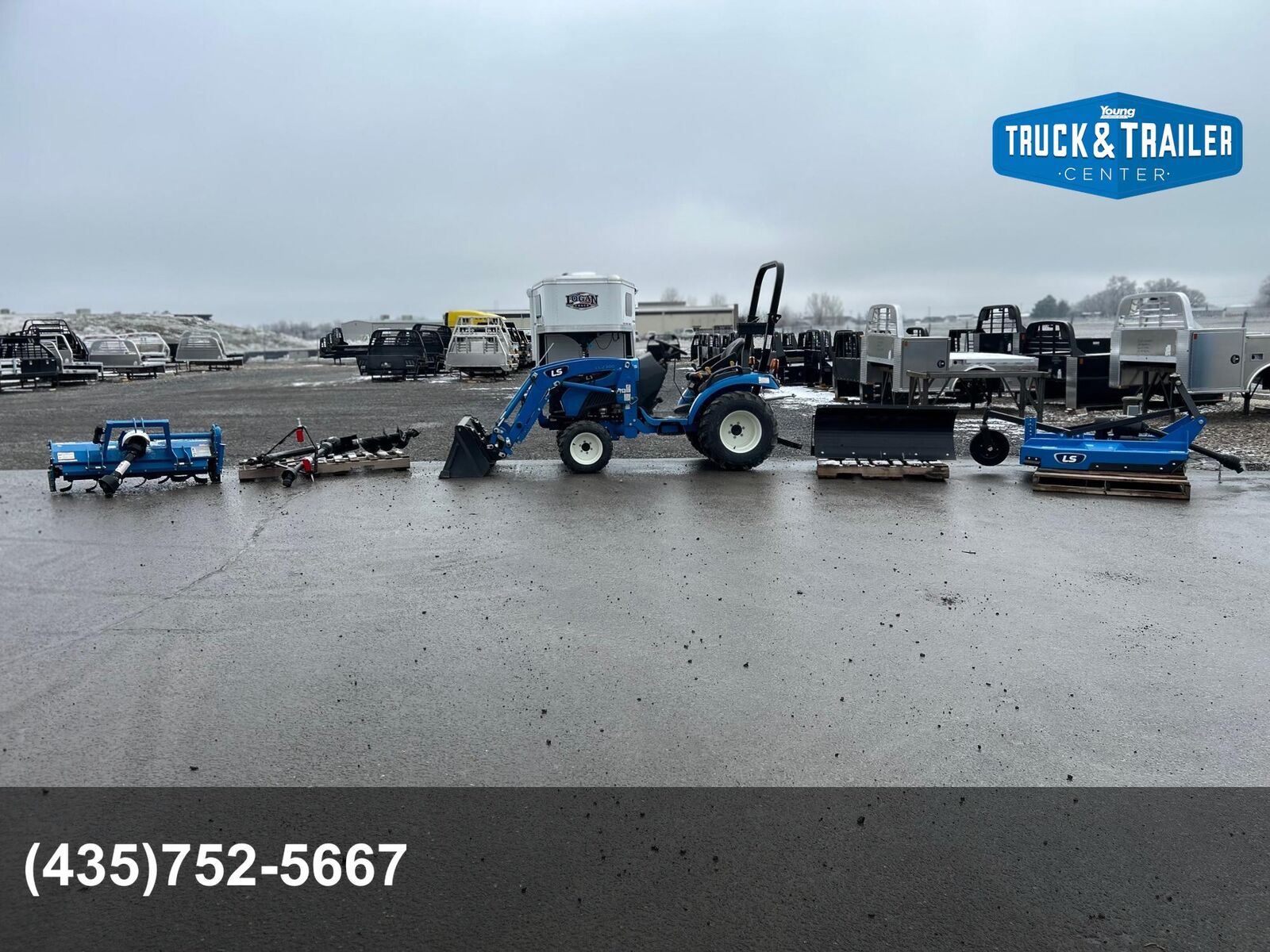 USED 2023 MT225S LS TRACTOR