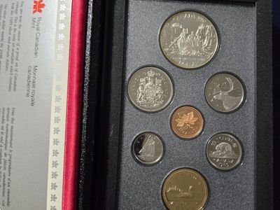 1989 Royal Canadian Mint Proof Coin Set - Silver & Aureate Dollars, Complete 8-Coin Set