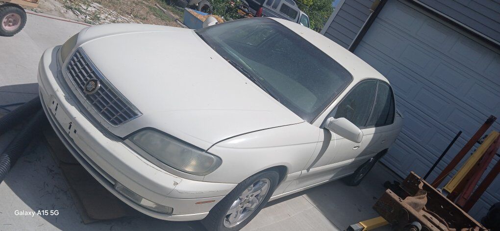 2000 Cadillac Catera $1,100 obo