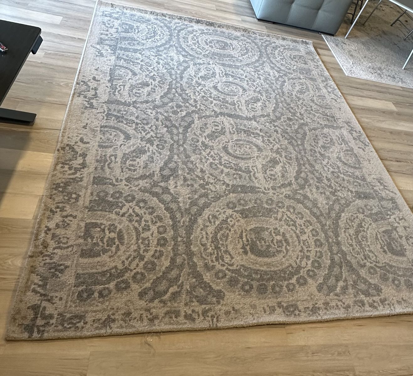 Pottery Barn Wool 8x10 Rug- Like New