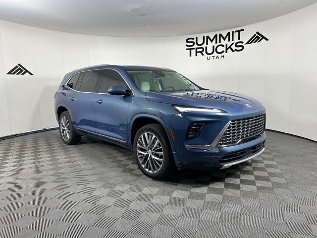 2025 Buick Enclave Avenir