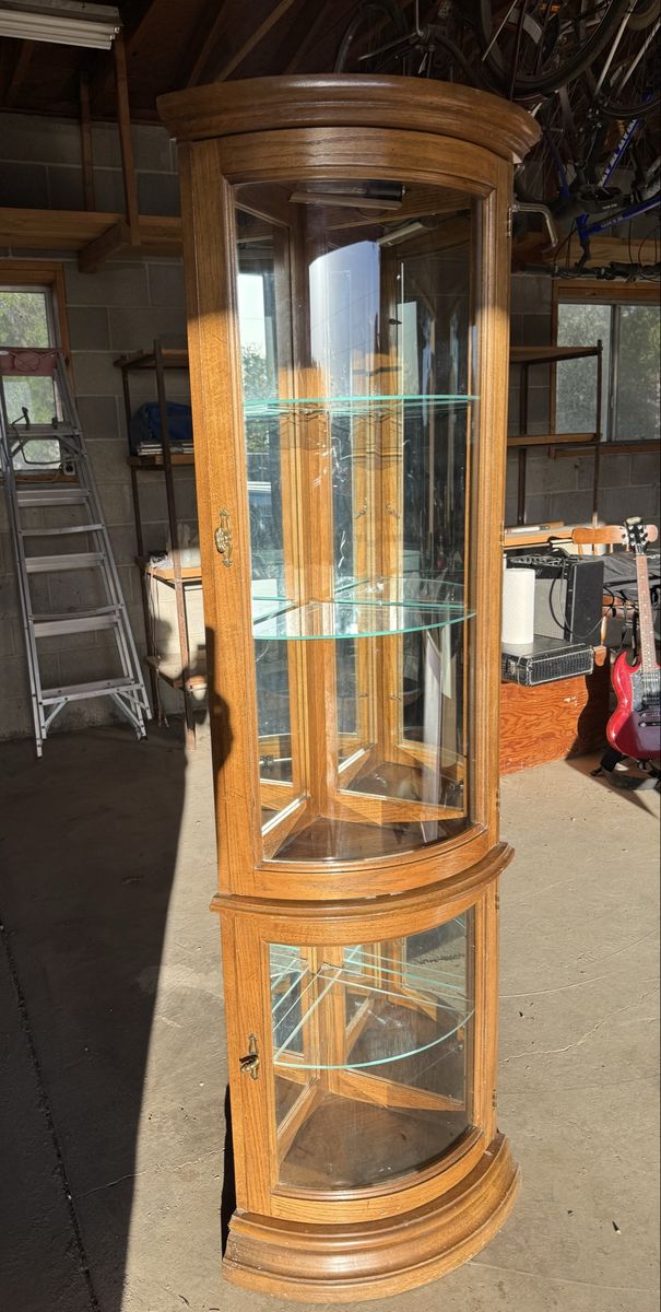 ESTATE Sale- cute lil corner curio cabinet $75 OBO