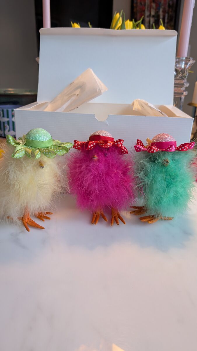 Easter chickadee decorations