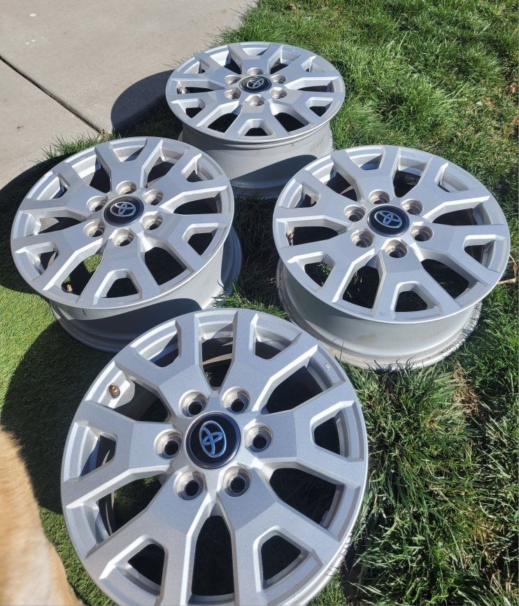 Set of 4 -18inch Toyota Rims