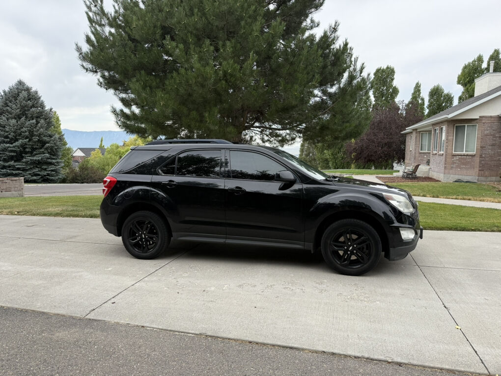 2017 CHEVROLET EQUINOX
