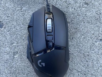 Logitech G502