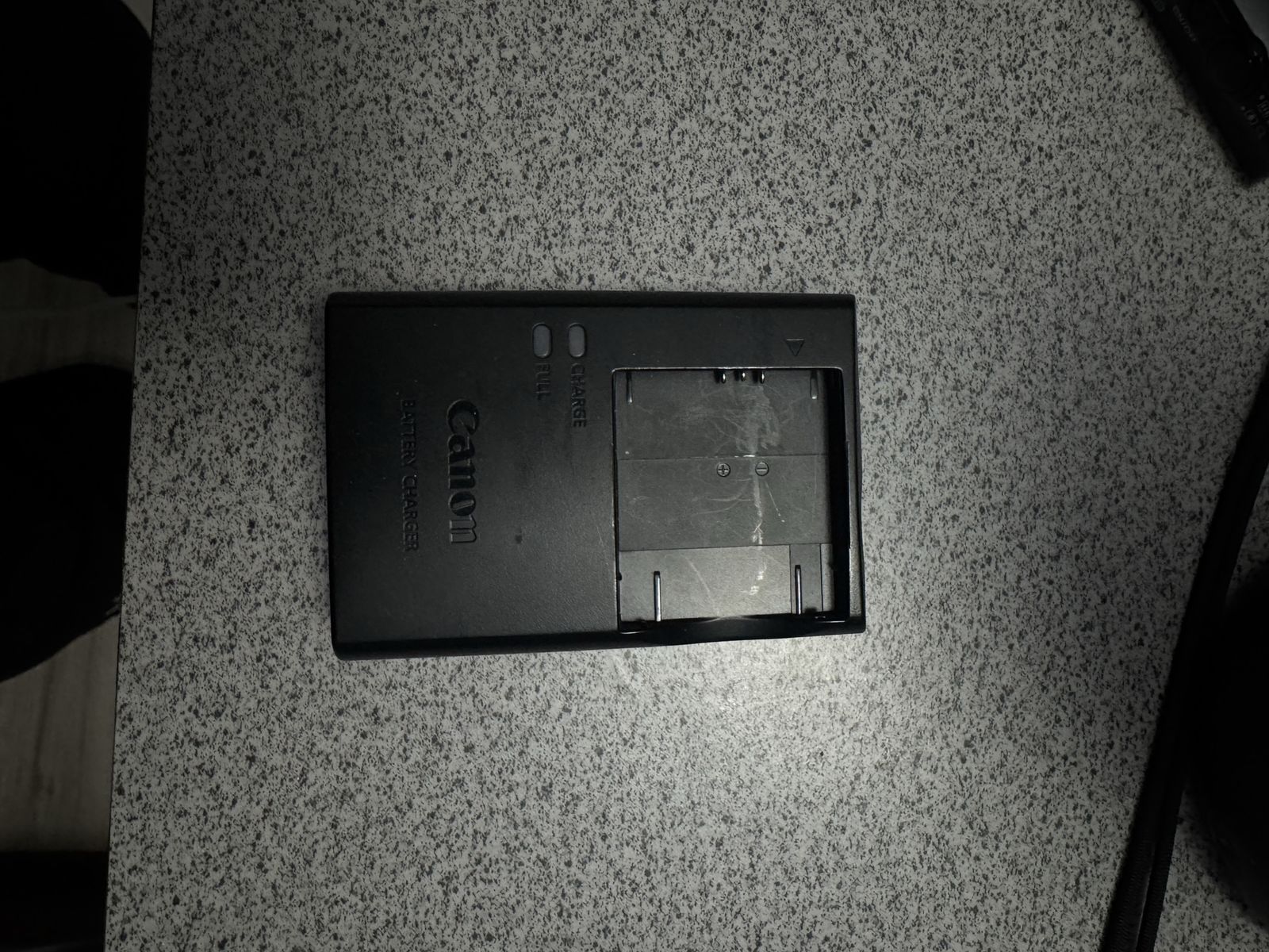 Main image 3