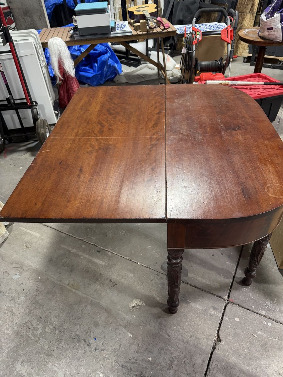 Antique 19th Century Drop Leaf Gateleg Dining Table with Carved Legs - Solid Wood ($300 OBO)