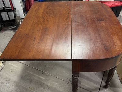 Antique 19th Century Drop Leaf Gateleg Dining Table with Carved Legs - Solid Wood ($300 OBO)