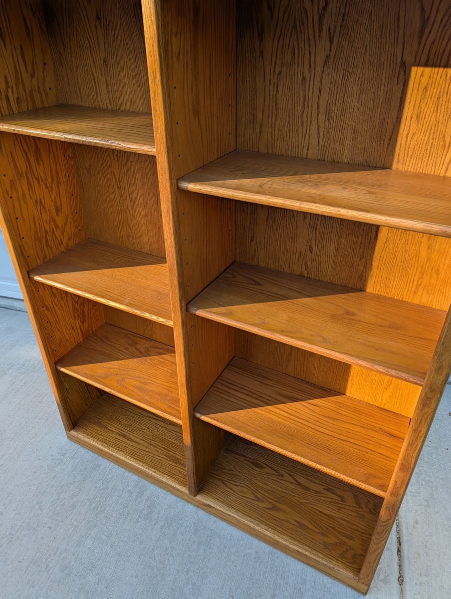 Bookshelf 8 Shelves, 6 Adjustable Height
