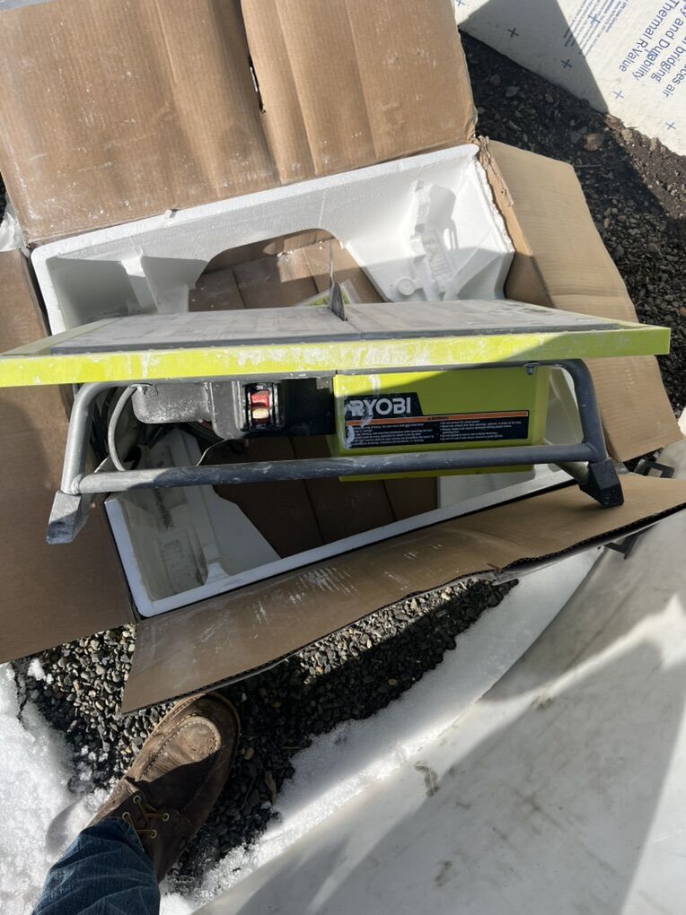Ryobi Tile Saw