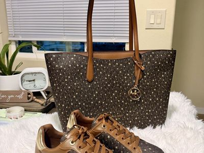 Michael Kors shoes and matching purse