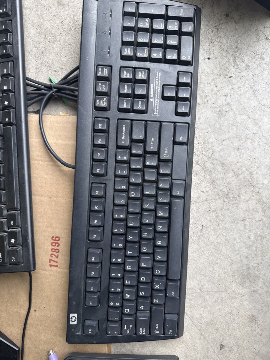HP Standard USB Wired Computer Keyboard - Black