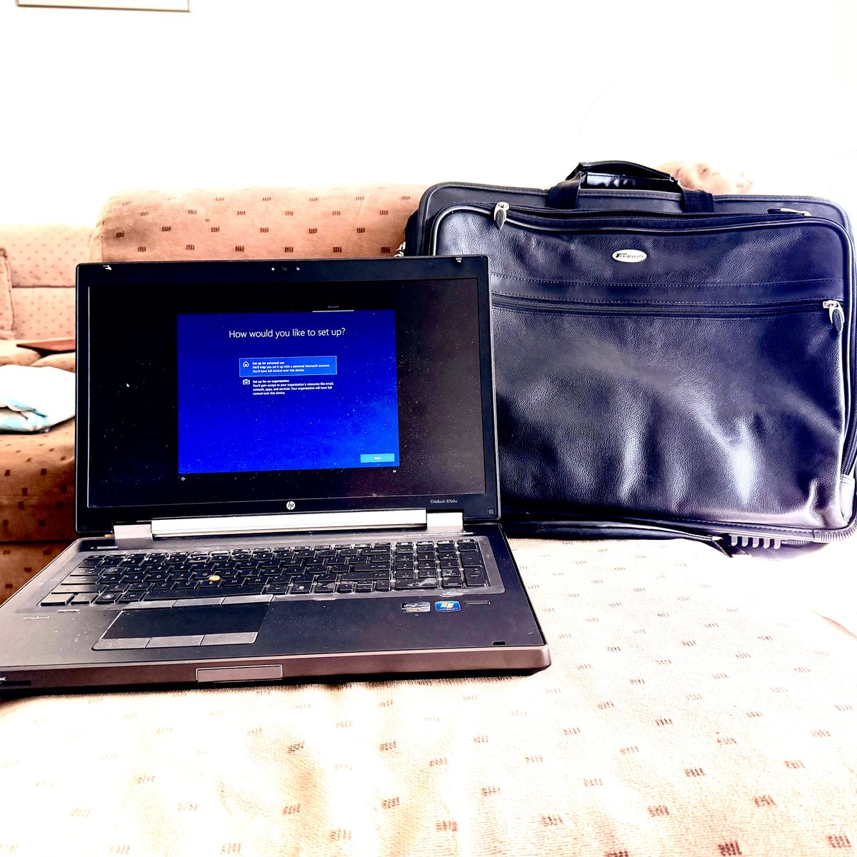 HP8760W 17 inch laptop