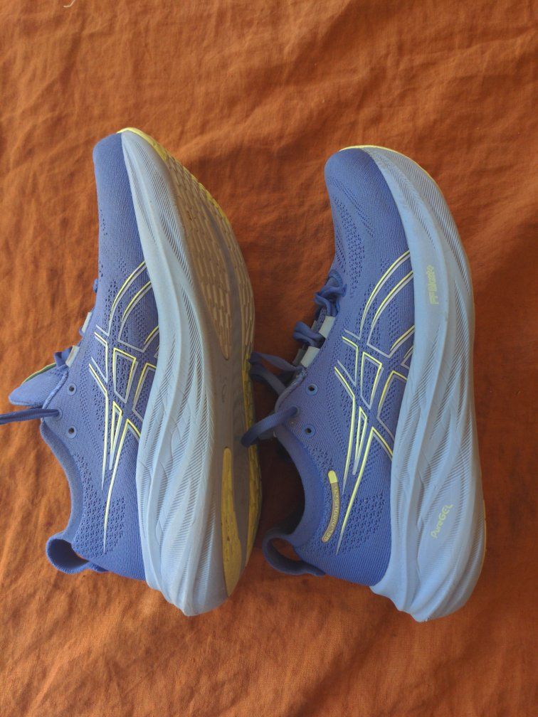 Women's Blue ASICS Running Shoes - Excellent Condition