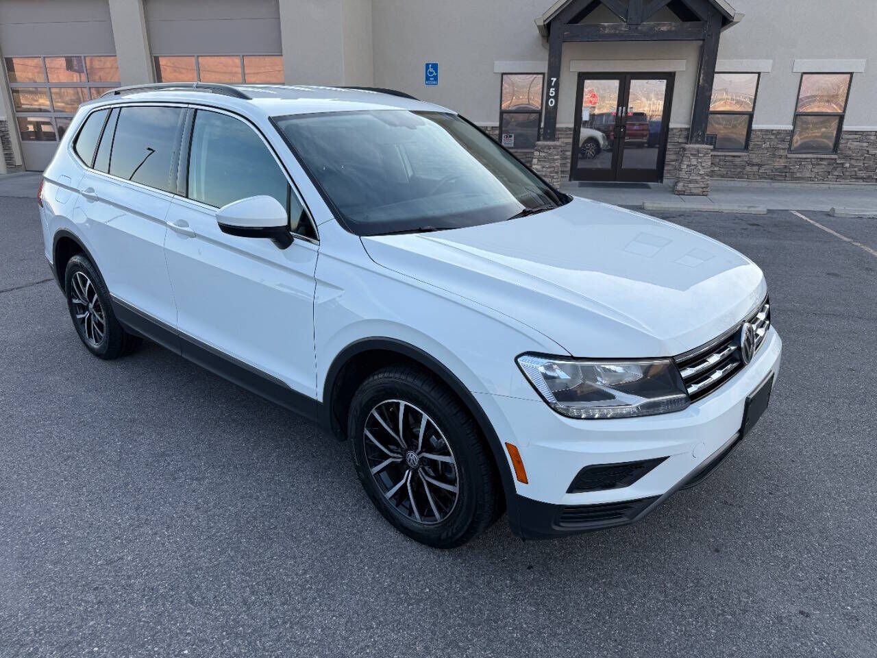 2021 VOLKSWAGEN TIGUAN SE 4Motion