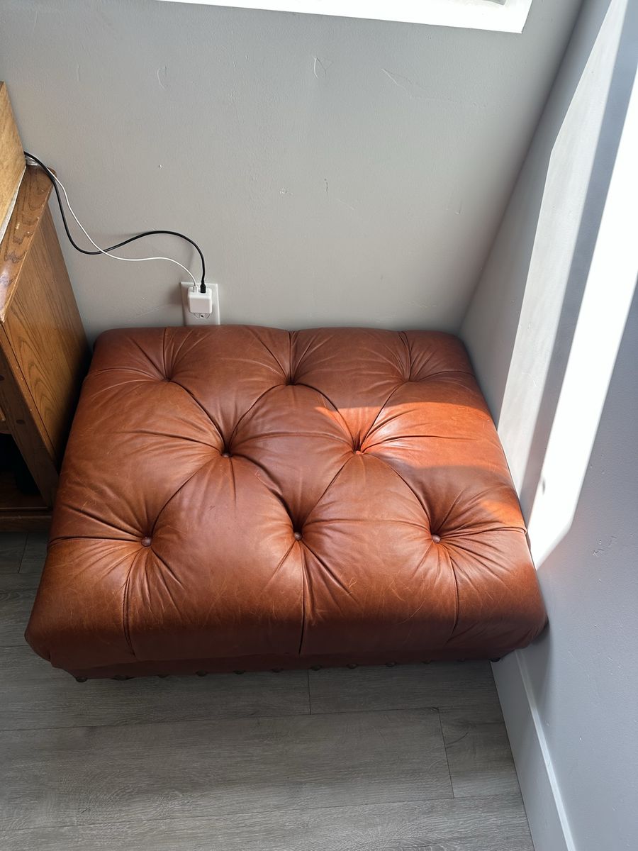Main image 5