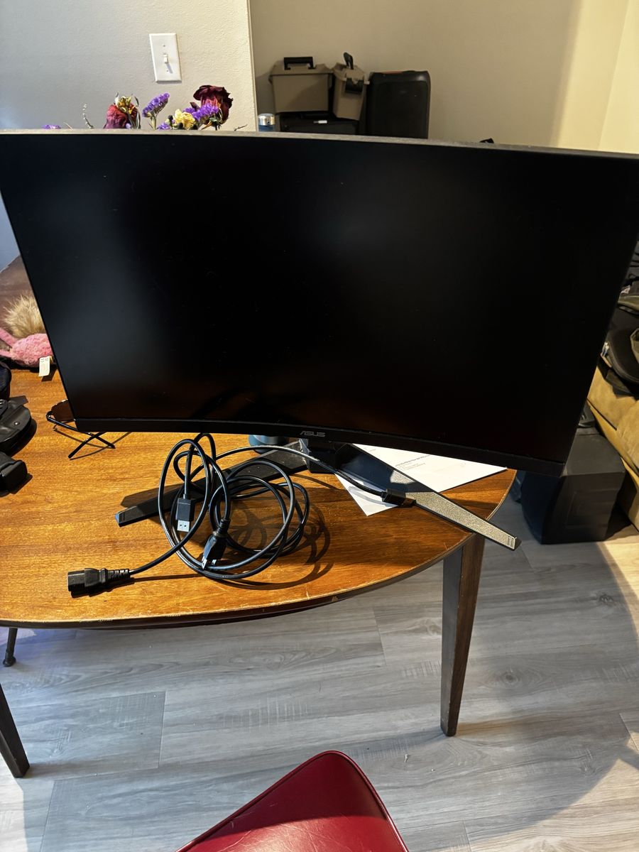 165hz ASUS Curved 24” monitor