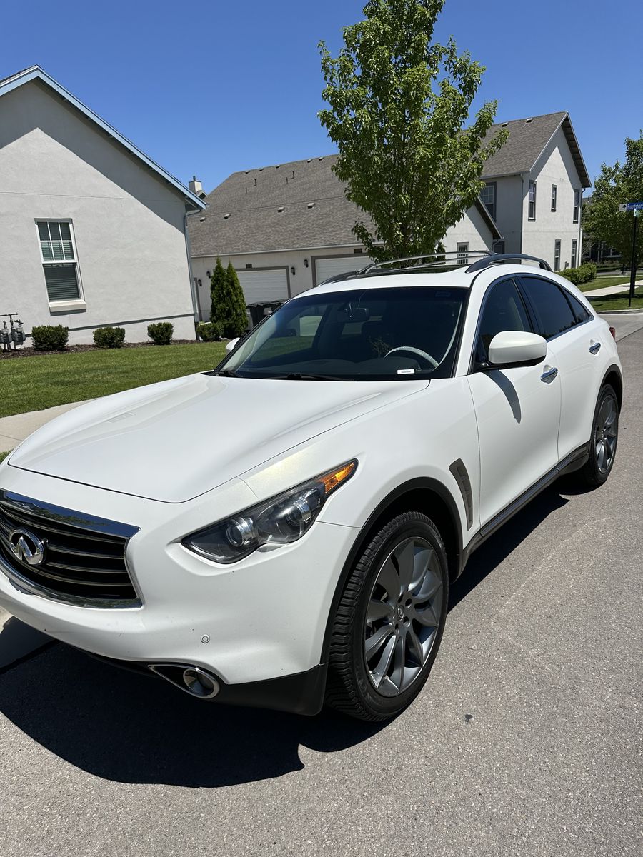 2013 Infiniti FX37 Limited Edition