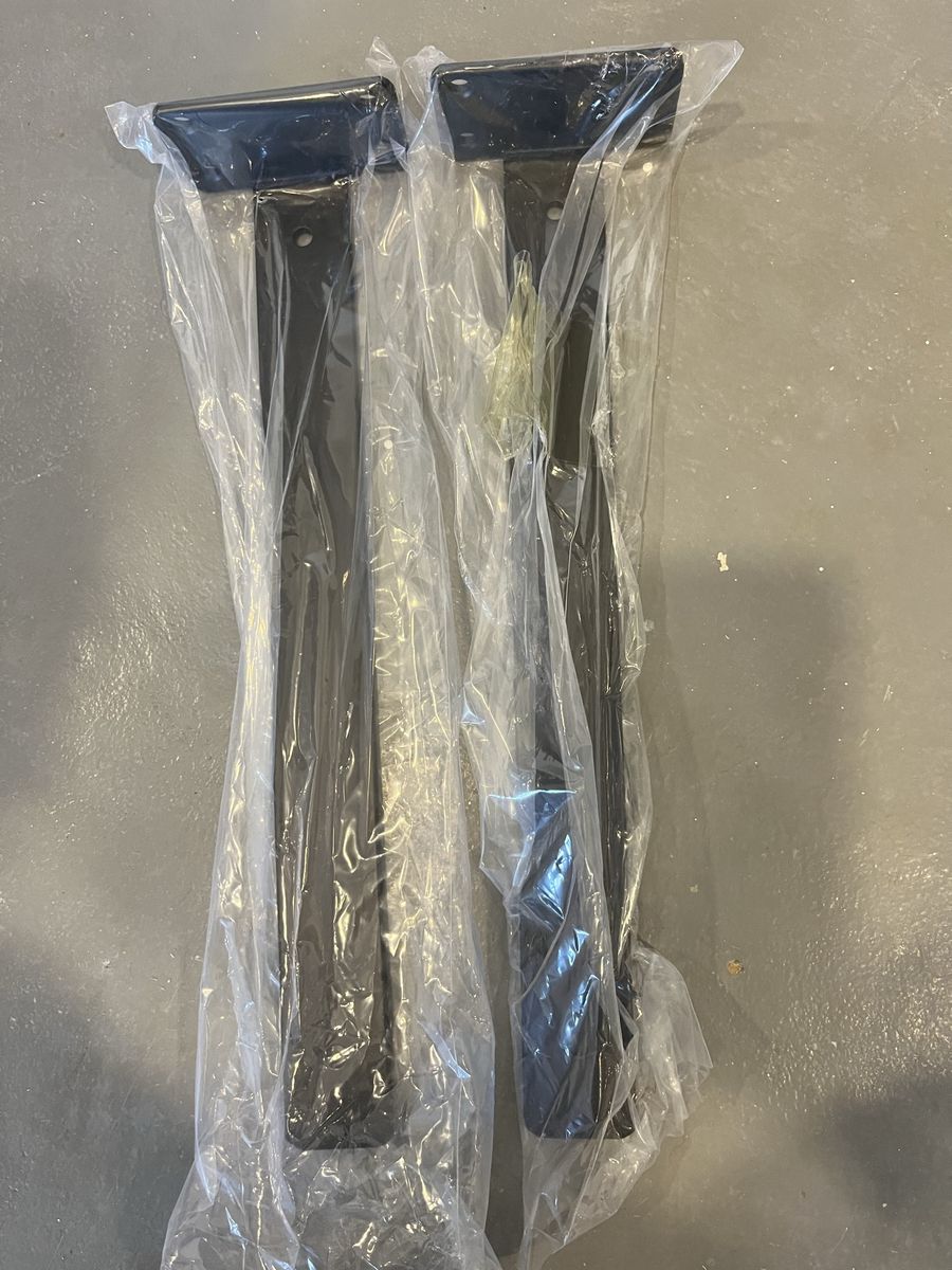 Set of 2 Heavy Duty Black Metal Support Brackets