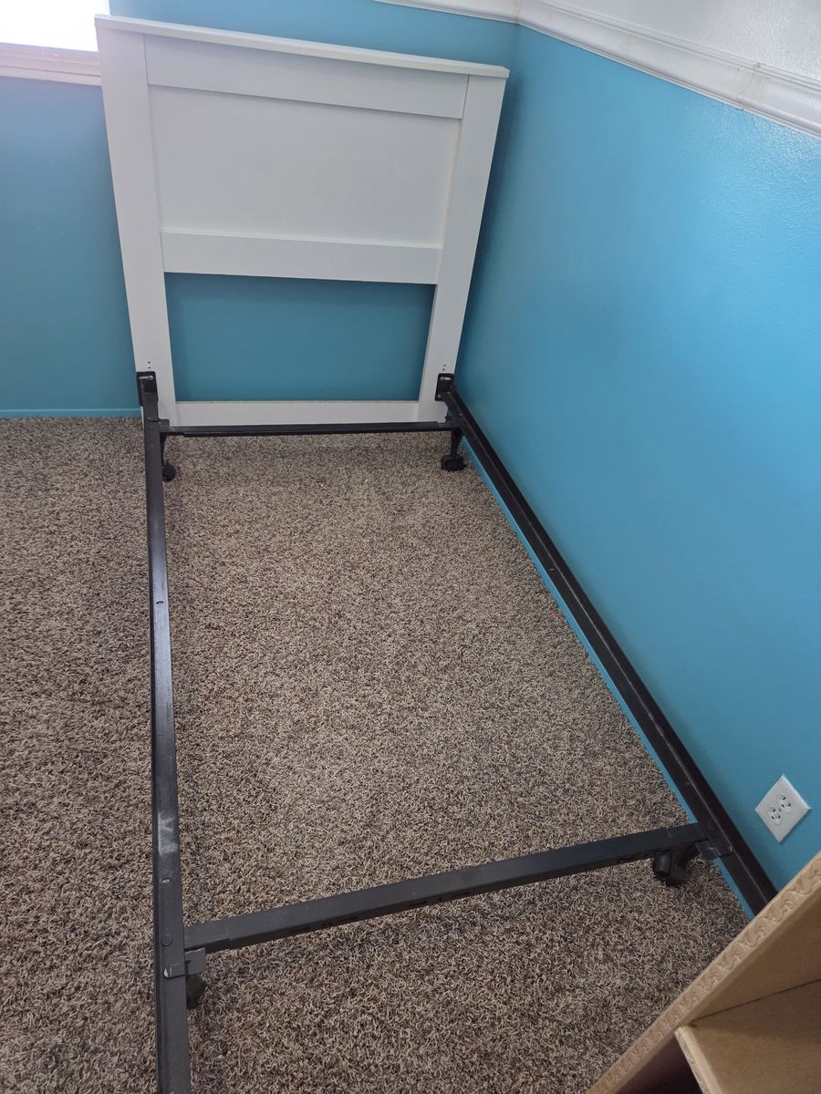 Twin bed frame FREE