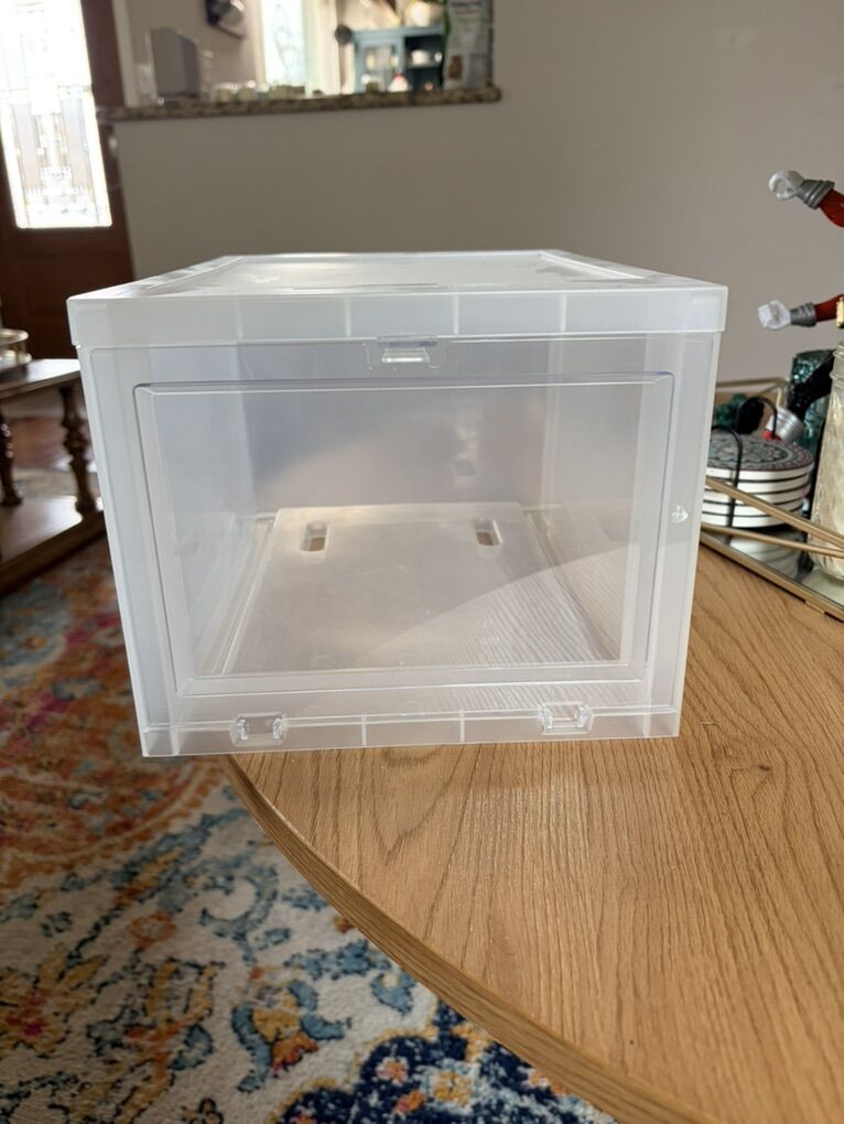 14 Container Store clear shoe boxes