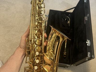 Cannonball Alcazar Gold Lacquer Alto Saxophone with Hard Case & Neckpiece