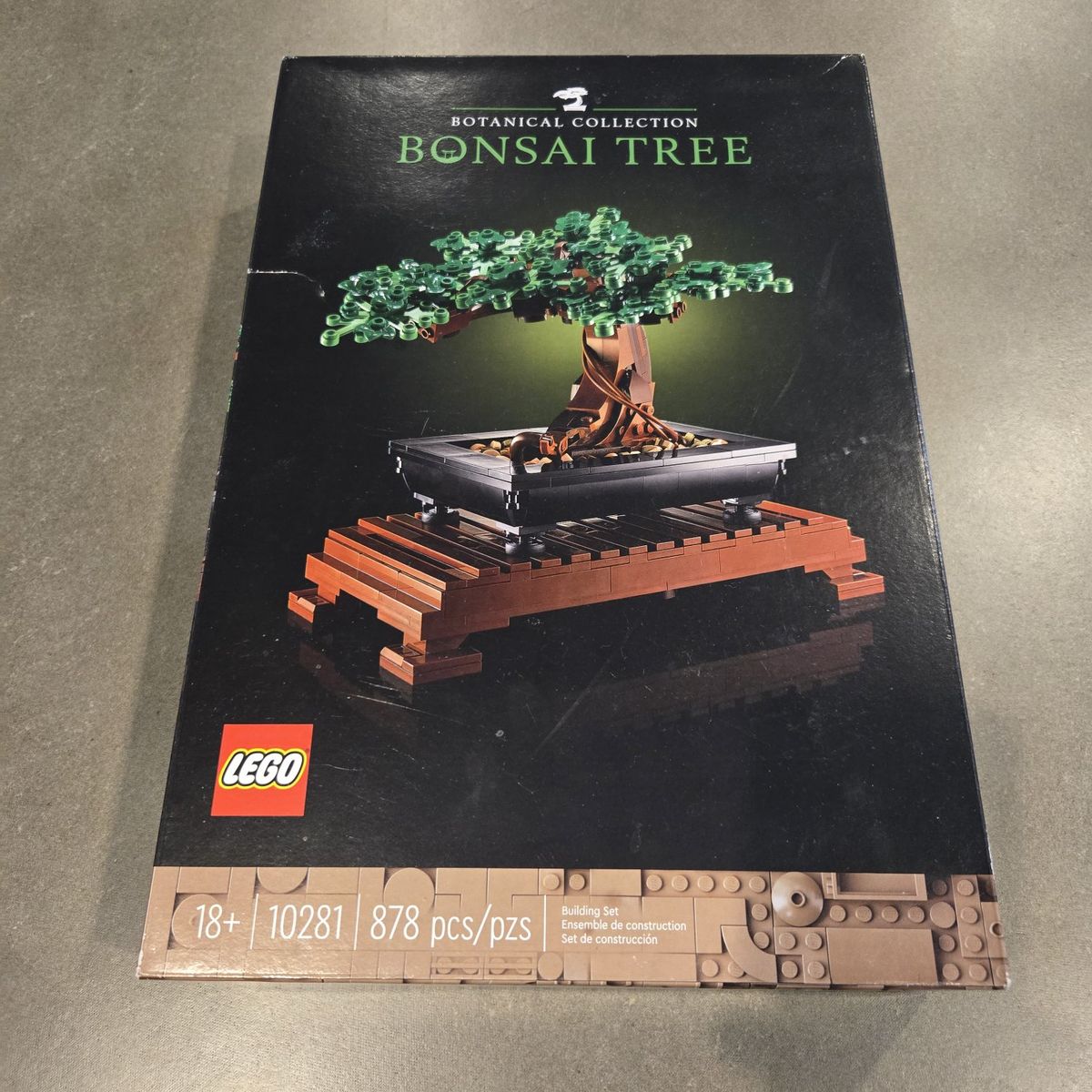 LEGO Botanical Collection 10281 Bonsai Tree - 878 Pieces