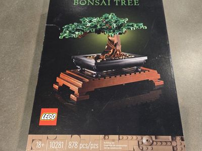 LEGO Botanical Collection 10281 Bonsai Tree - 878 Pieces