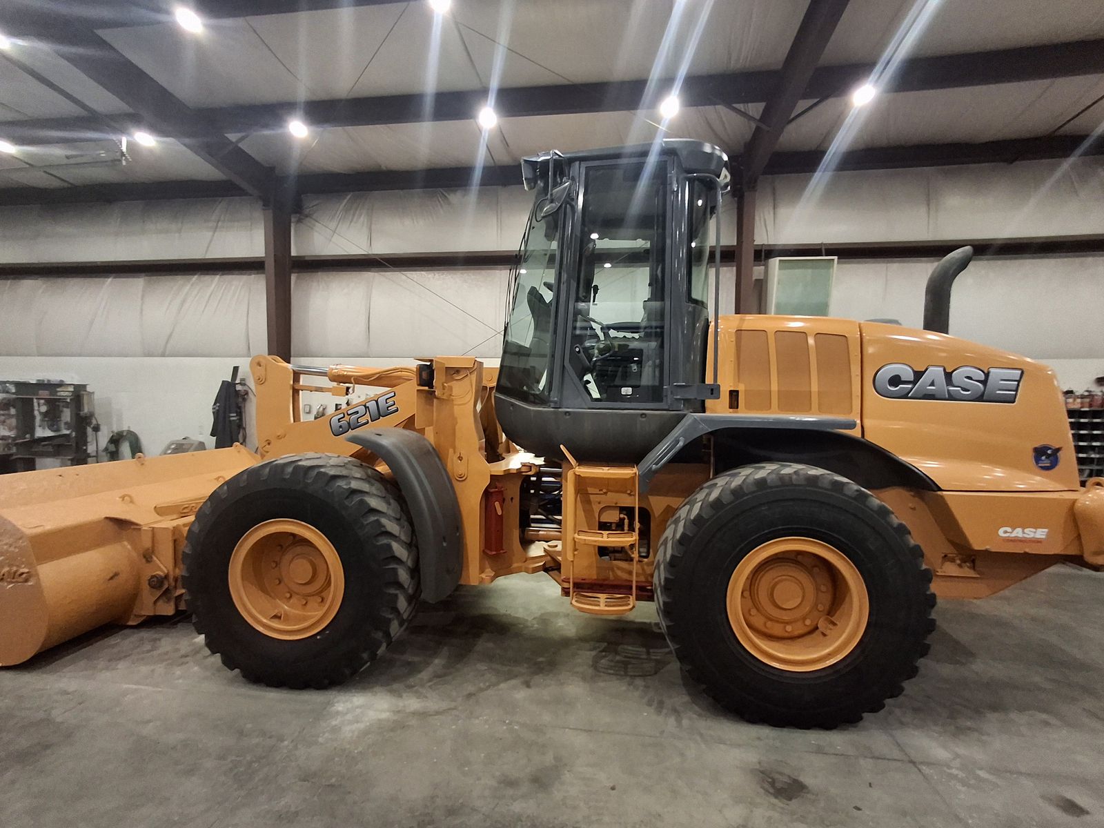 2010 Case 621E Loader