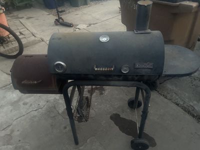 Char-BroOffset Smoker BBQ Grill with Side Fire Box