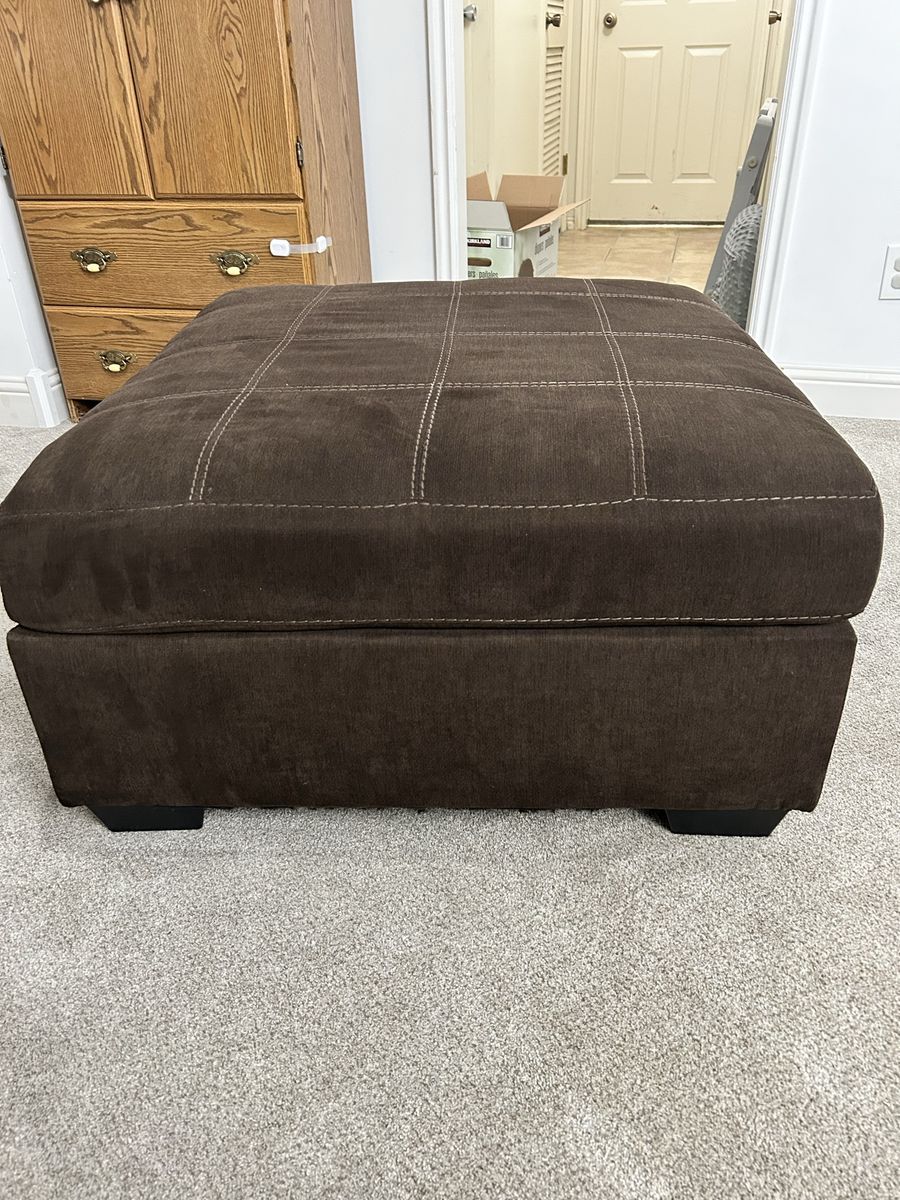 Main image 2