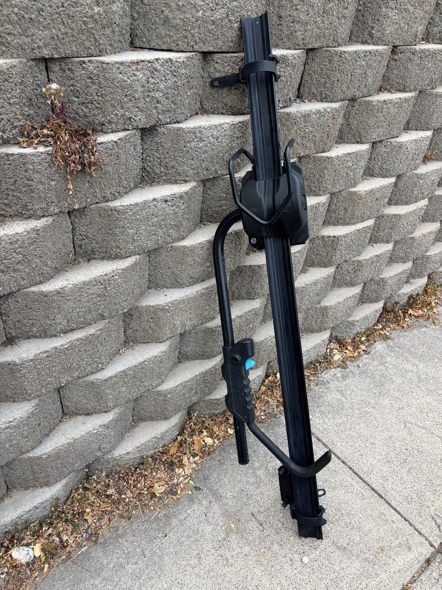 RockyMounts Tomahawk Roof Bike Rack