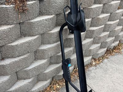 RockyMounts Tomahawk Roof Bike Rack