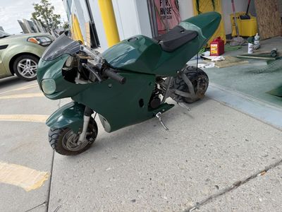 Pocket bike
