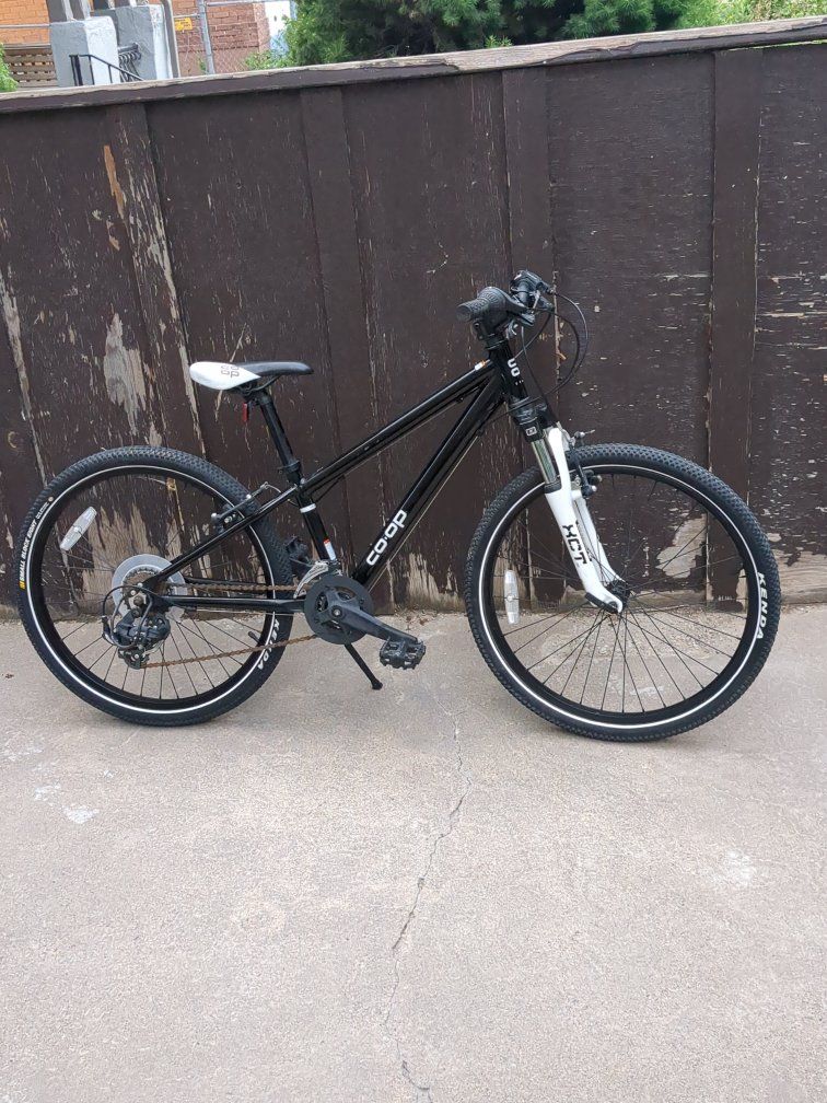 2017 co-op Rev 24 mtn bike