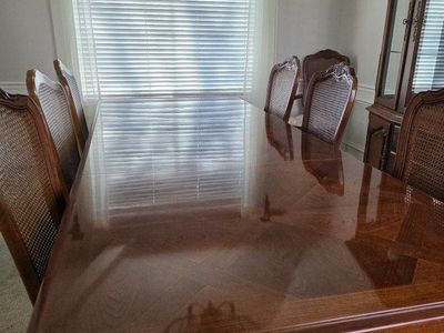 Thomasville Montrachet Dining Set