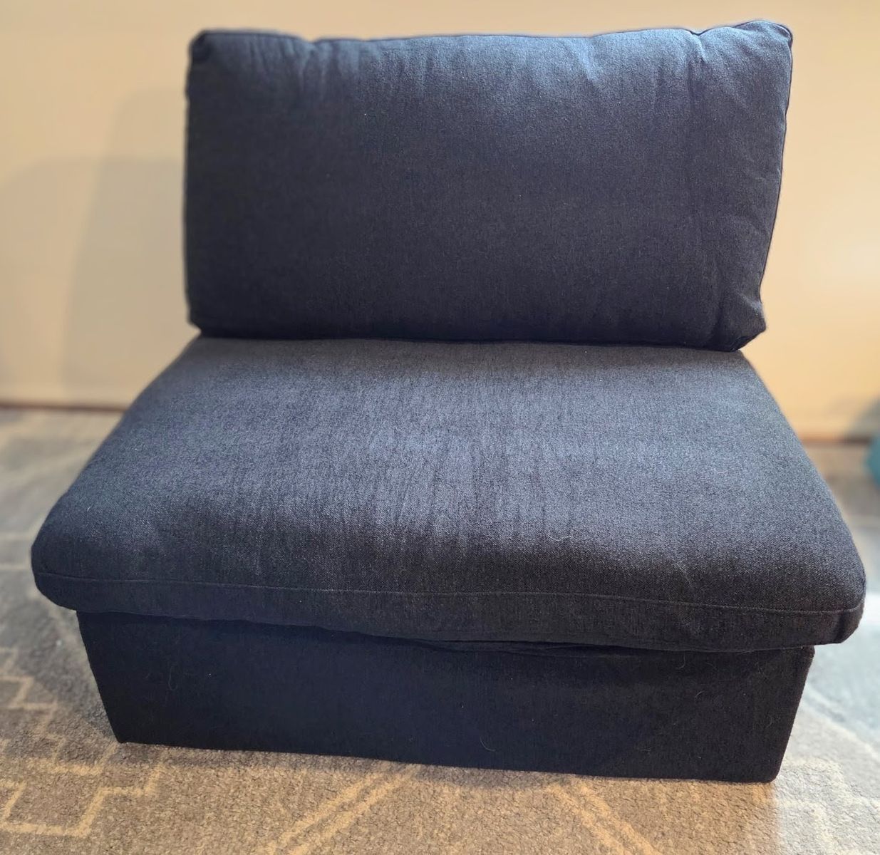 New Fabric Modular Armless Seat