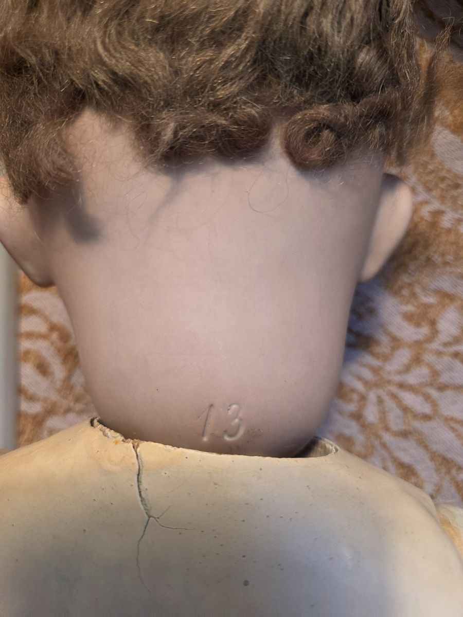 Main image 5