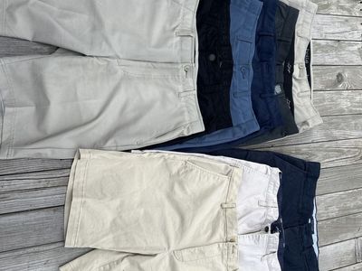 MENS 32 SHORT 9.5 INSEAM $10 EACH