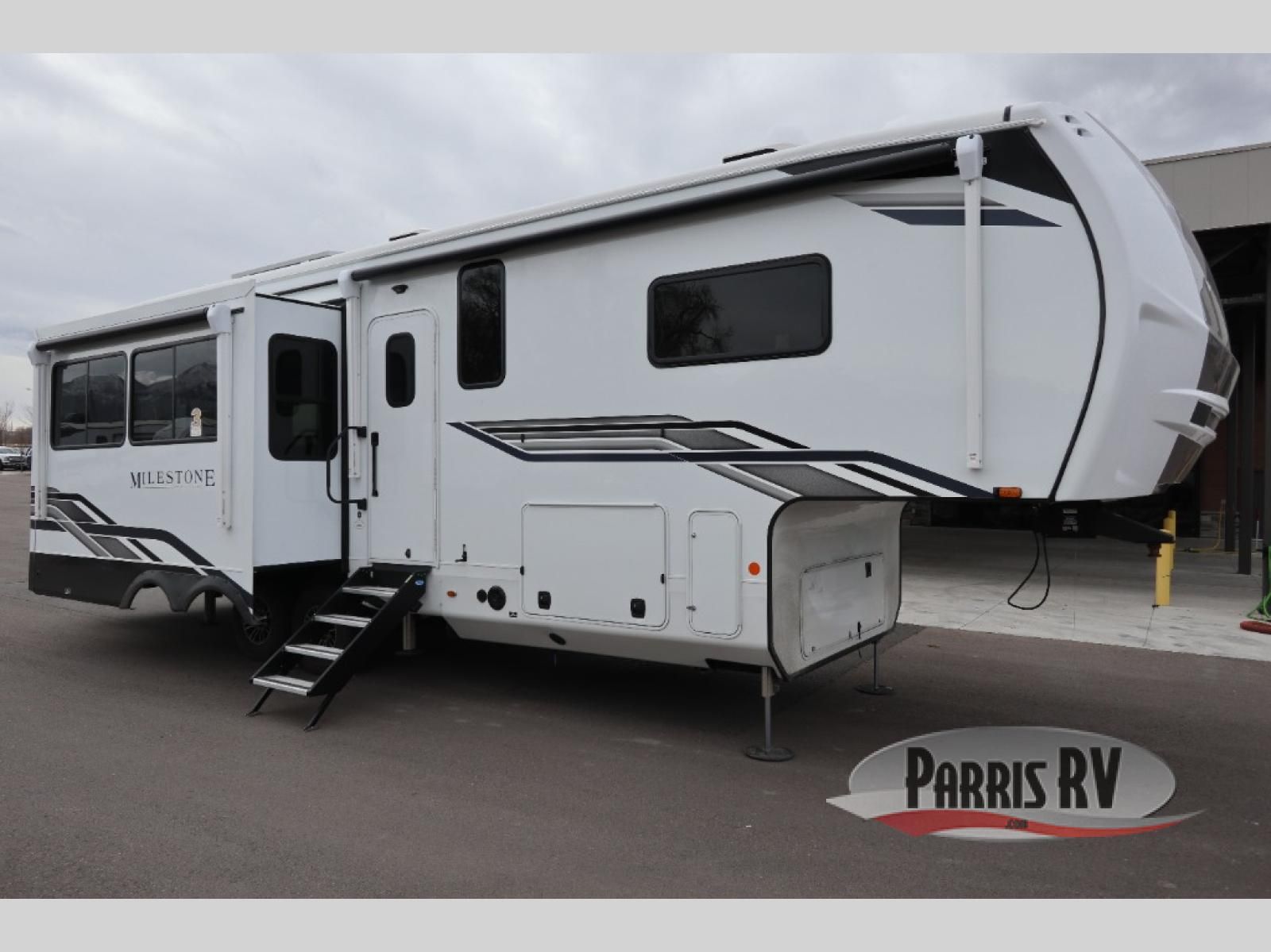 New 2026 Heartland Milestone 31RL
