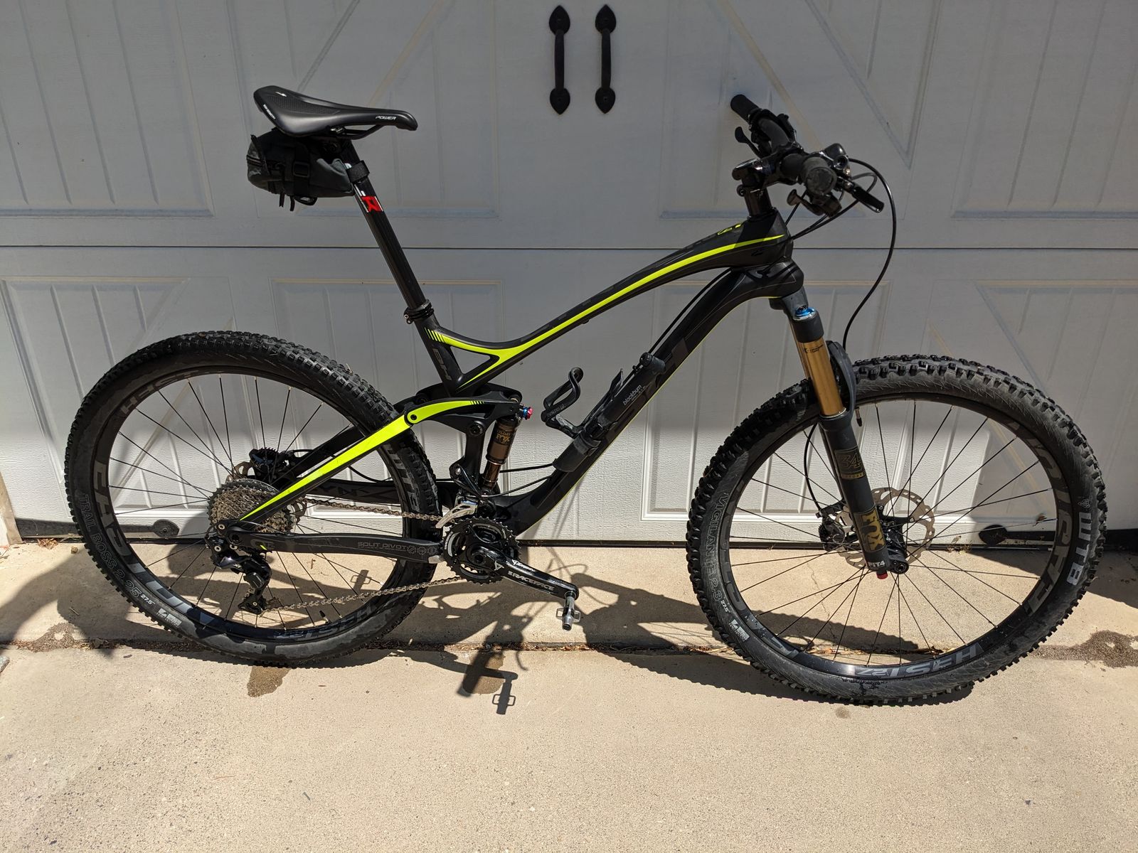 BH Lynx 4.8 Carbon XT Trail - Full Suspension Carbon Frame  - 27.5 Wheel - 24 lb  Mountain Bike